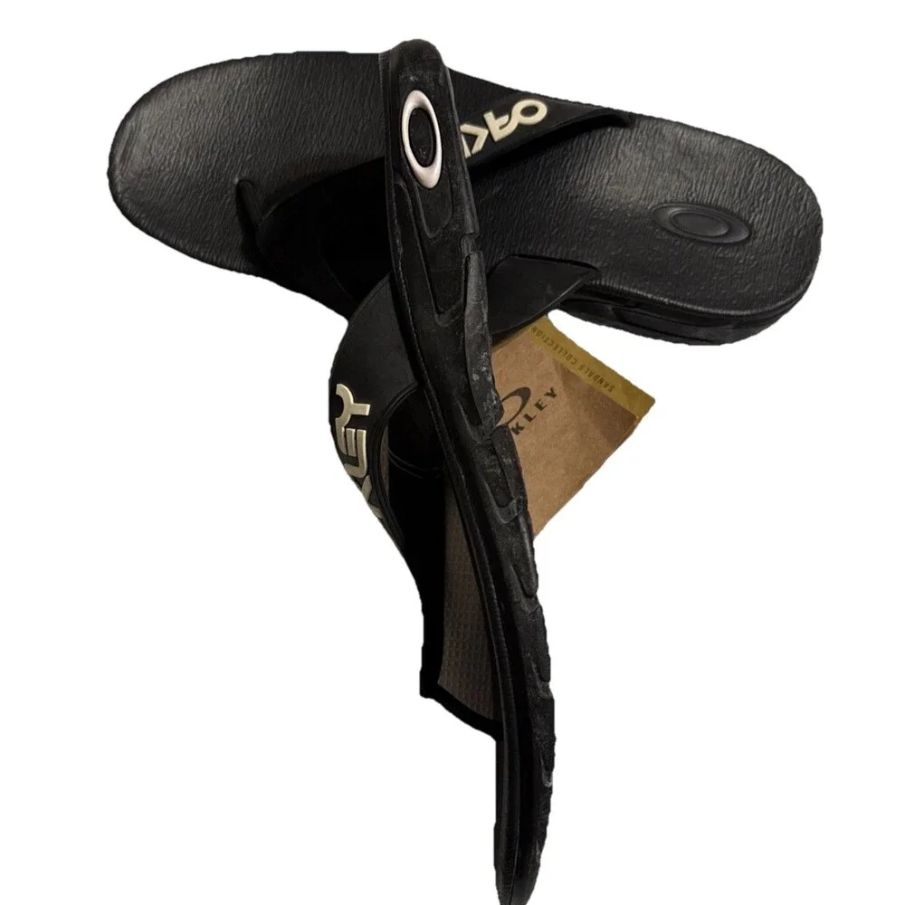 Oakley Men’s B1B Flip Flops Sandals - Size 12